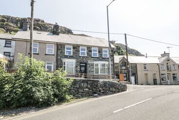 Dom wiejski Old Post Office