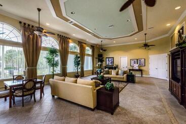 별장 Watersong   6bd/5.5ba Pool Home #6wr120