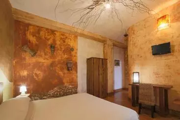 هتل Art Rooms Joyful People