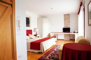 Отель Asolo Golf Club