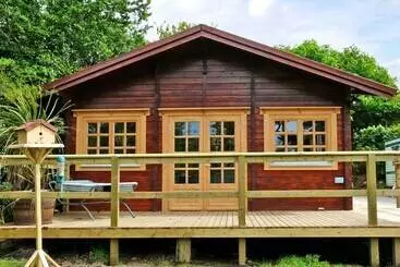 Mökkimajoitus St Hilda's Lodge