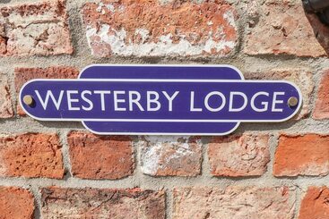 Сельский дом Westerby Lodge