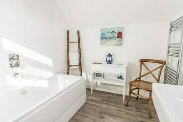 Dom wiejski 2 Calvert Croft