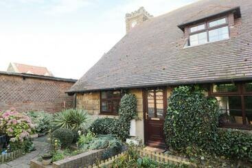 קוטג'' Glebe Hall Apartment