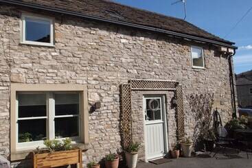 コテージ Brookside Barn