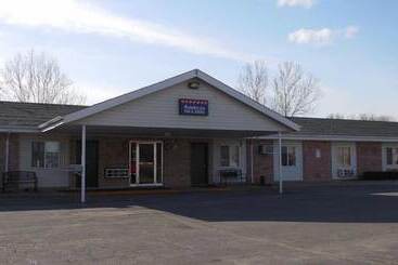 酒店 American Inn & Suites