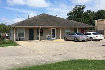 מוטל Cajun Country Inn