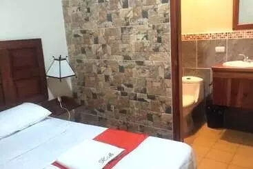 ユースホステル Hostal Los Octavianos Deluxe