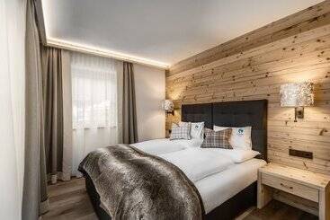 Отель Liondes Chalets