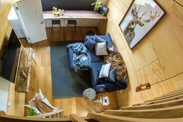 Pensão The Estate Koroit Boutique