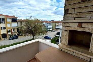 Zeytin Otel Altinoluk