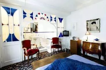 Le Petit Chapitre   Chimay B & B