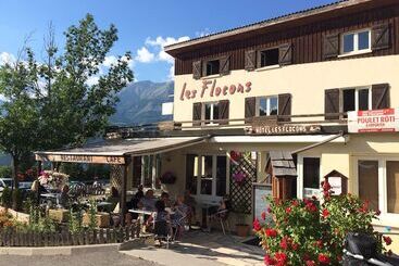 Hotelli Hôtel Les Flocons