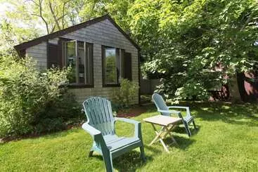 Aamiaismajoitus (B&B) Nauset House Inn