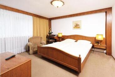 ホテル Alte Post Garni