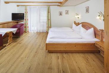 ペンション Natur Landhaus Krone