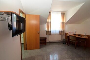 Messe Hotel Waldruhe