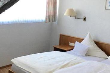 بنسيون Gasthof Anker