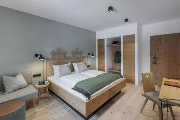 Пансион Forstnerwirt Hotel | Stubn | Biergarten