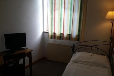 ホテル Am Untreusee