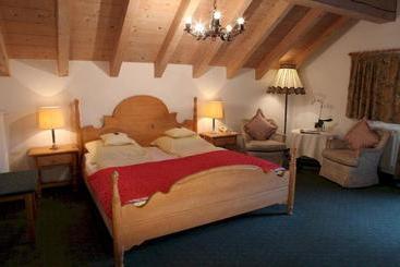 酒店 Edelweiss Garni