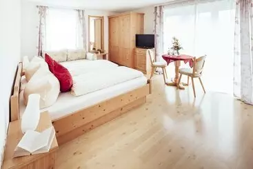 Отель Kaisers Das Kleine Stadt