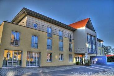 Hotel Mainpromenade S