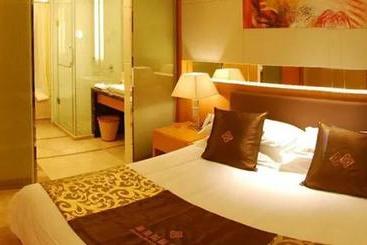 Отель Jialuan International