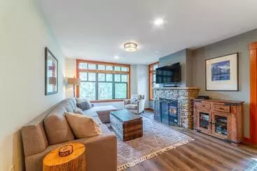 Vakantie-appartementen #561  Village, Recently Remodeled, 2bed 2bath, Pool & Spa