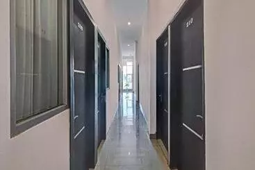 Hotel Oyo 90419 Azzahra Homestay Syariah