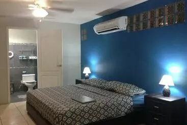 Hotelli Hostal Villa Catalina