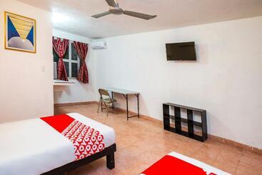 Hotel Casa Cuevas & Amaro