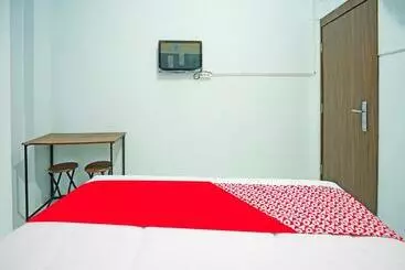 Hotel Oyo 91559 Kost Bangau Syariah