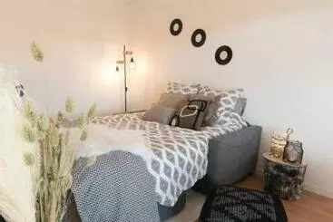 ツーリストアパートメント Bienvenue Chez Vous Très Calme Et En Plein Centre
