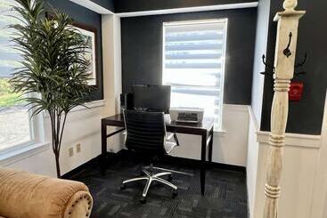 ホテル Celebrity Inn