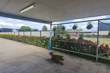Porky S Motel Rockhampton