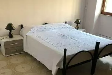 ベッドアンドブレックファースト Melvanni