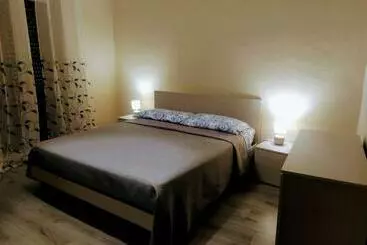 آپارتمان‌های توریست‌ها Il Portoncino ^ Apt.^