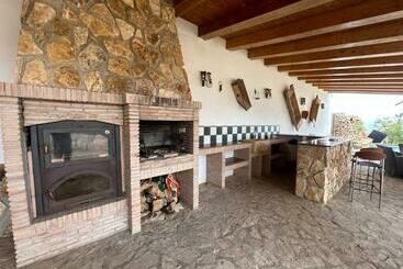 דירות לתיירים Villa El Tomelloso