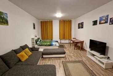 Пансион Vadim S Guesthouse