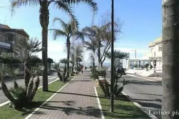 Appartamenti turistici El Mar Casa Vacanza Lavinio Mare
