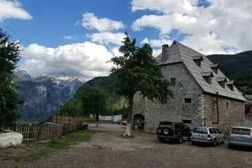 Pensionat Bujtina Carku