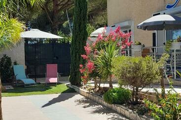 تختخواب و صبحانه Chambre Cocooning