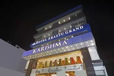 ホテル Treebo Arastu Grand