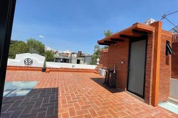 Larimar Gallery Y Hotel Boutique