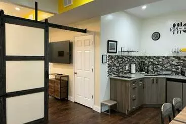 Turistihuoneistot Uber Close To Ohio City, Cleveland