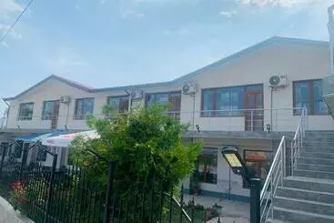 Pensão стаи за гости ася