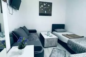 هاستل Felicita Apartments Brcko