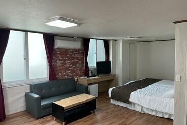 Pensionat Bricks Stay Jeju City & Aiport