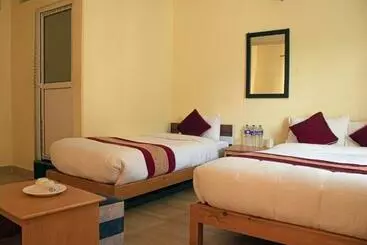 تختخواب و صبحانه Luma Inn